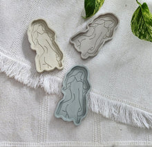 Load image into Gallery viewer, Queen Trays