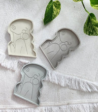 Load image into Gallery viewer, Queen Trays