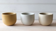 Load image into Gallery viewer, Tulip Planter- 5"