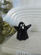 Load image into Gallery viewer, Ghost Decor- Black