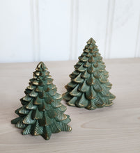 Load image into Gallery viewer, Concrete Christmas Trees - Spruce - Tree's 25/26 Featured