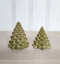 Load image into Gallery viewer, Concrete Christmas Trees - Olive - Tree's 25/26 Featured
