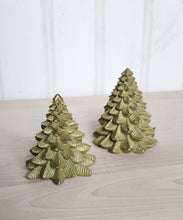 Load image into Gallery viewer, Concrete Christmas Trees - Olive - Tree's 25/26 Featured