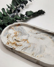 Load image into Gallery viewer, Oval Trays