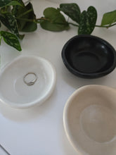 Load image into Gallery viewer, Organic Ring Dish