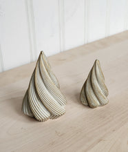 Load image into Gallery viewer, Concrete Christmas Trees - White - Tree's 9/10 Featured