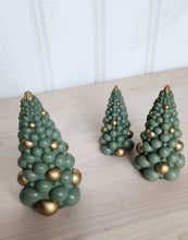 Load image into Gallery viewer, Concrete Christmas Trees - Spruce - Tree's 4/5/6 Featured