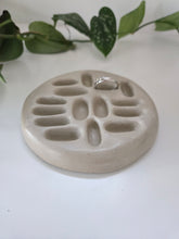 Load image into Gallery viewer, Modern Ring Holder Dish
