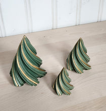 Load image into Gallery viewer, Concrete Christmas Trees - Spruce - Tree's 18/19/20 Featured