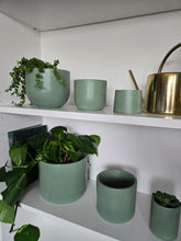 Load image into Gallery viewer, Concrete Plant Pots- Emerald Green | 3" 4" 5" 7"