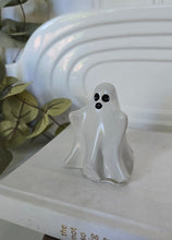 Load image into Gallery viewer, Ghost Decor- White