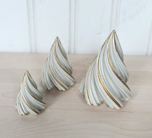 Load image into Gallery viewer, Concrete Christmas Trees - White - Tree's 18/19/20 Featured