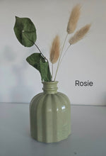 Load image into Gallery viewer, Bud Vases
