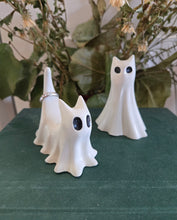 Load image into Gallery viewer, Ghost Cat Decor
