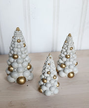 Load image into Gallery viewer, Concrete Christmas Trees - White - Tree&#39;s 4/5/6 Featured
