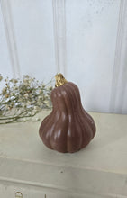Load image into Gallery viewer, Gourds Decor- Mauve
