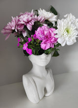 Load image into Gallery viewer, Jane Vase
